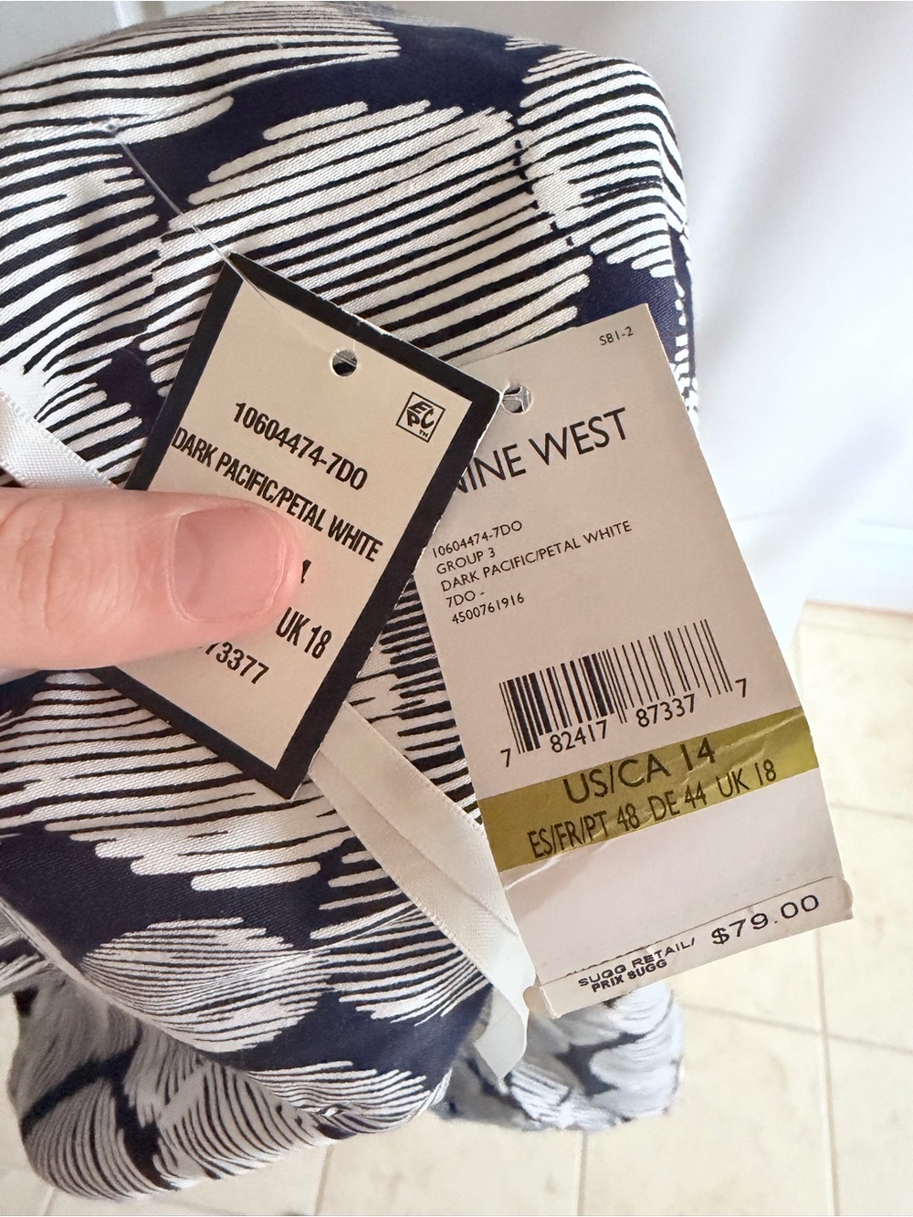 NWT Nine West $80 Cotton Navy White Printed VNeck Sleeveless A-Line Dress Size14 - Picture 8 of 10